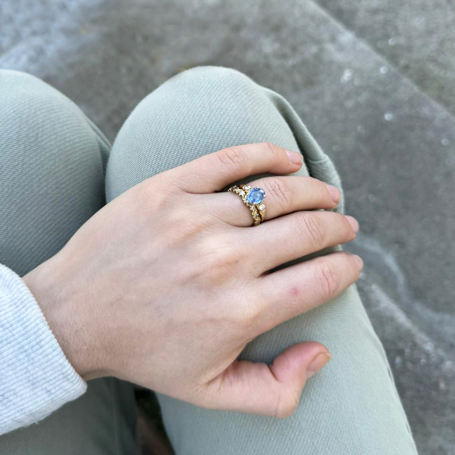  anna rings on