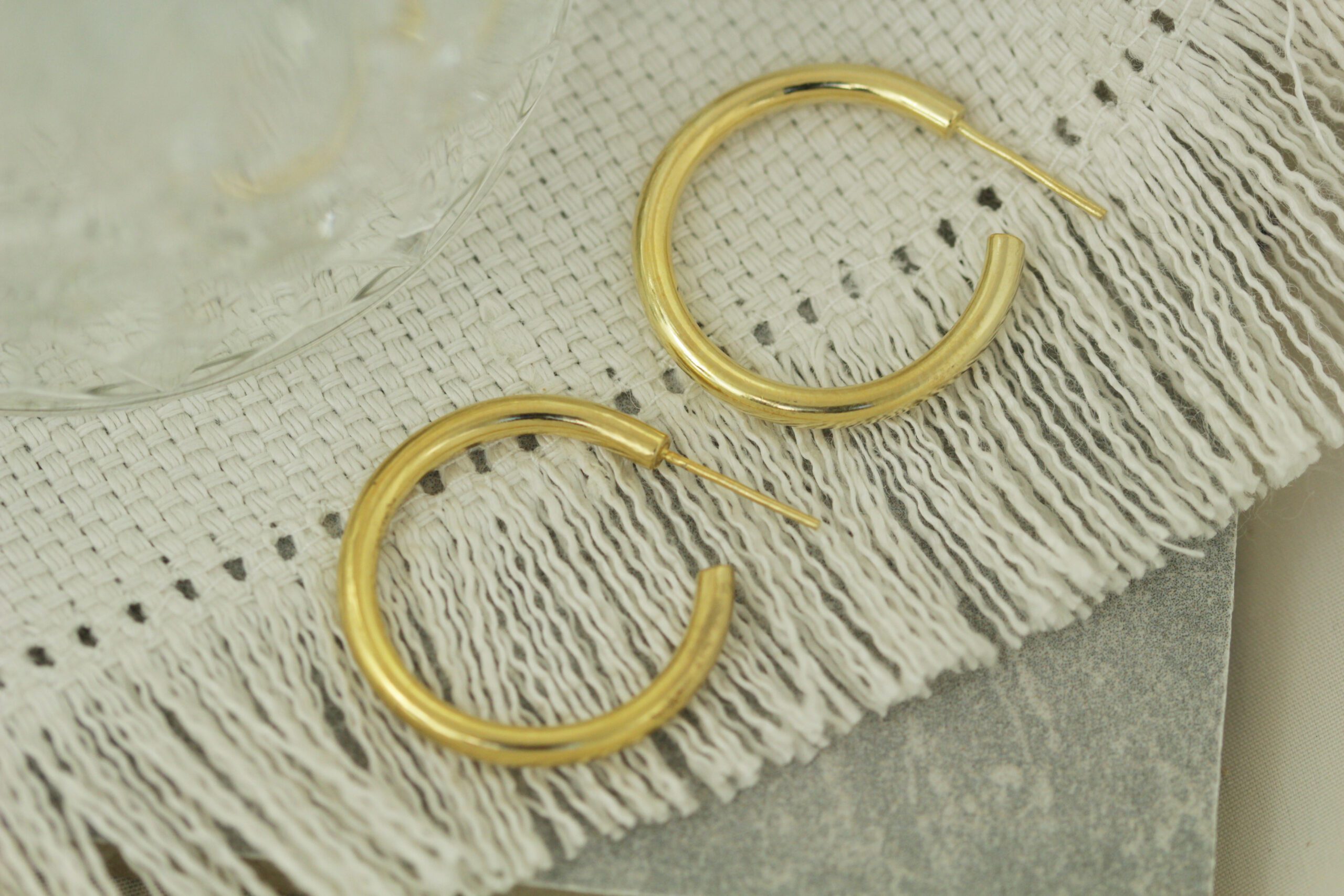 Classic Hoops Etta Burton